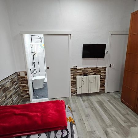 Habitacion Doble Con Bano Privado L'Hospitalet de Llobregat Dış mekan fotoğraf